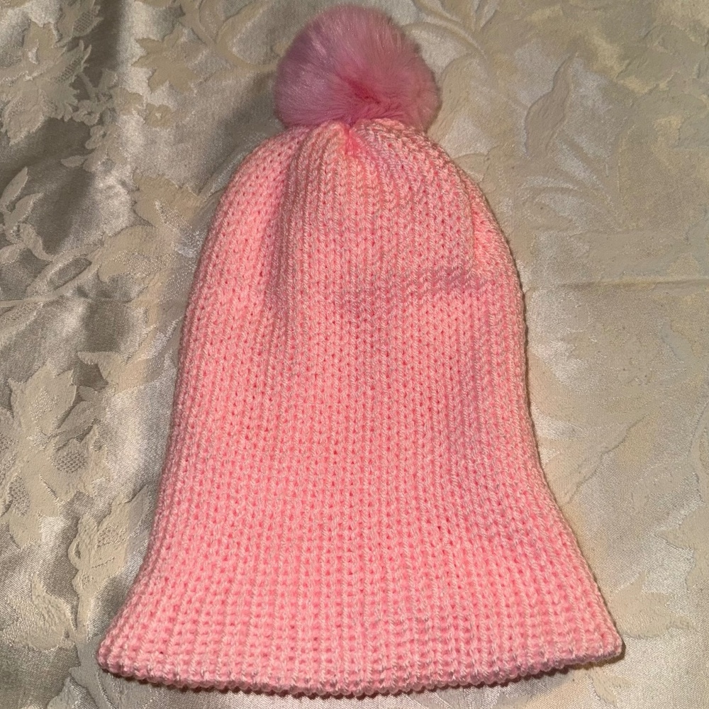 Handmade Knit Beanie - Light Pink
